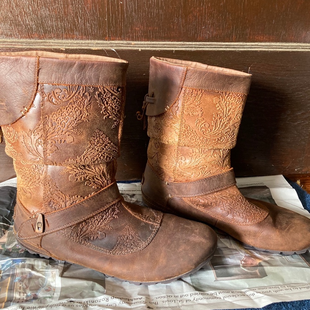 Merrill Haven pull on Boots leather 11 ladies